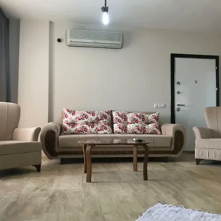 Tatil Evi Guendogan Kuecuekbuek Te Deniz'E 5 Dakika Gündoğan
