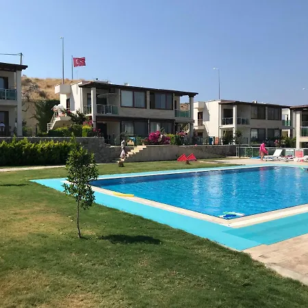 Guendogan Kuecuekbuek Te Deniz'E 5 Dakika Holiday home *