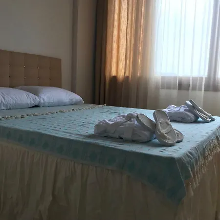 Holiday home Guendogan Kuecuekbuek Te Deniz'E 5 Dakika